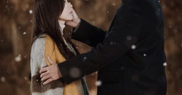 Bộ hình nền đẹp chuẩn tình yêu ngôn tình từ Couple Hạ Cánh Nơi Anh